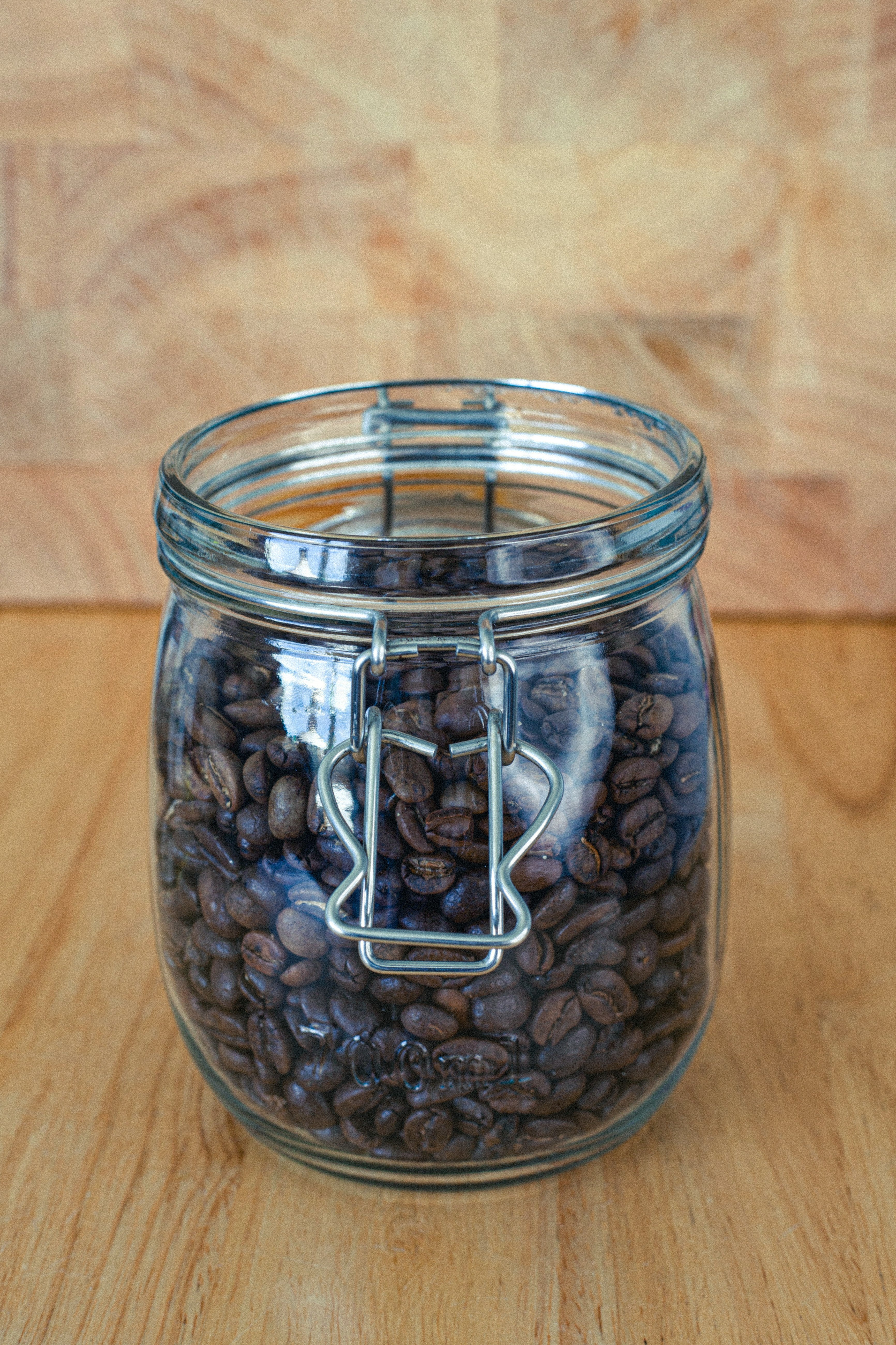 HOW SHOULD WE BE STORING COFFEE?